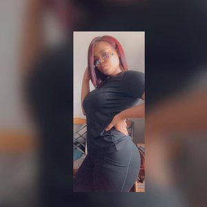 Meet your Posher, Beatriz